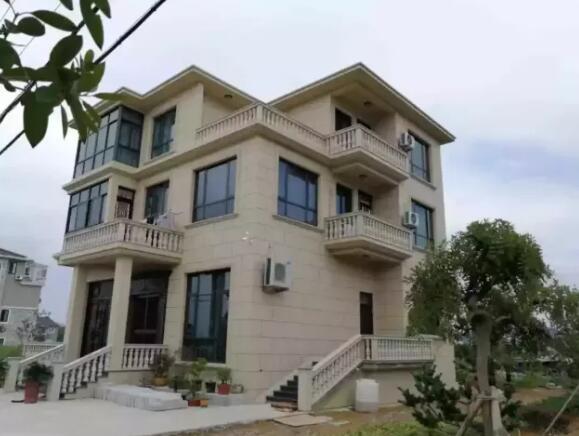 炎炎夏日,suncitygroup太阳成集团告诉您外墙仿石漆施工不可不知的注意事项